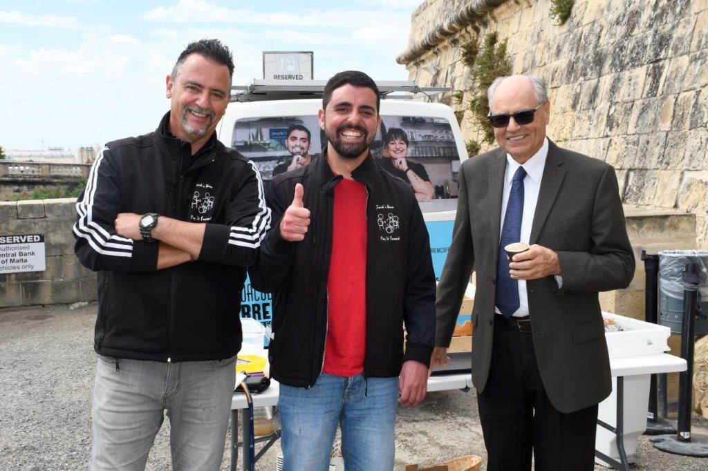 Governor Scicluna participates in Jacob’s Coffee Run initiative